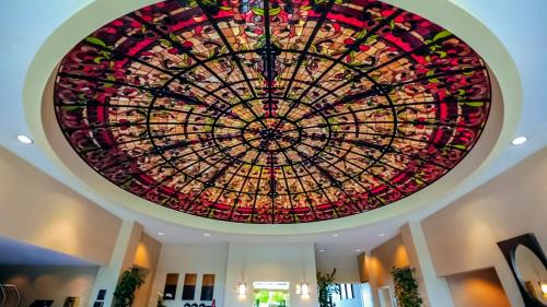 Sunnyvale West Hotel | Grand Hotel