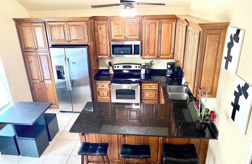 Grand Isle House | Grand Isle E: Pet friendly Detached Condo Easy Beach access