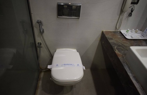 Viluppuram Hotel | Grand Kubera