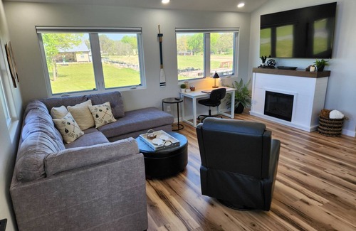Cleora House | Grand Lake Cabin @ Duck Creek, Sleeps 6, w/Hot Tub & Pool