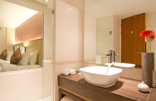 Suan Luang Hotel | Grand lord Boutique Hotel