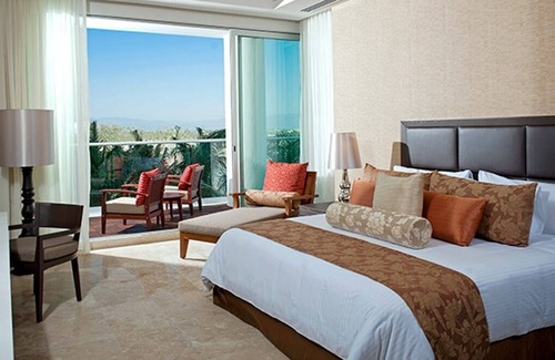 Nuevo Vallarta Resort | Grand Luxxe 2 Bedroom Suite at Vidanta. PGA tour, Vidanta World, Lazy River