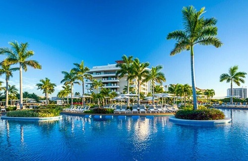 Valle Dorado Apartment | Grand Luxxe 2BR Spa Suite – Tranquil Luxury with a Private In-Suite Spa