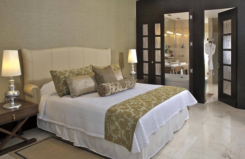 Downtown Cancun Resort | Grand Luxxe Luxurious 2BR Villa -16 rnds free golf, 2 free massages Riviera Maya