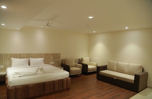 Hyderabad Hotel | GRAND MANOR SUITES