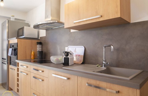 Paradou Other | Grand Mazet garden level, 3 parental suites shared swimming pool - Vallée des Baux