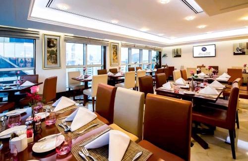 Al Zahiyah Apartment | Grand Mercure Majlis Residences