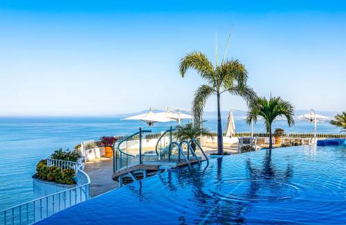 Conchas Chinas Apartment | Grand Miramar A101
