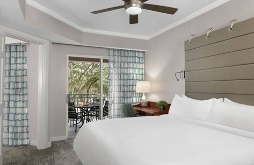 Hilton Head Island Resort | Grand Ocean view, plenty of pools, games, close to rest and shopping.