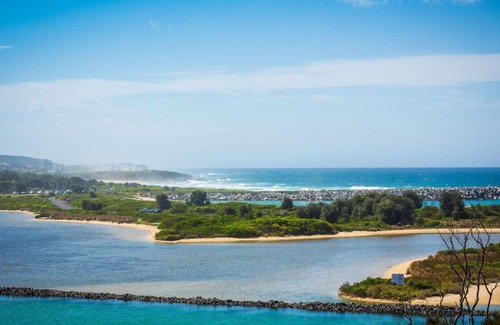 Narooma Apartment | Grand Pacific 1 Unit 3 - First Floor