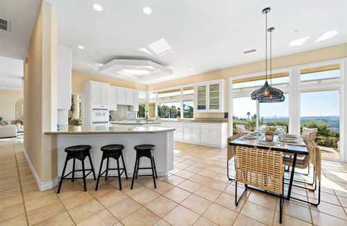 Fallbrook House | Grand Pacifico - Breathtaking views/Infinity Pool/Close to Temecula & Beaches