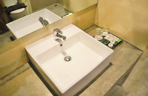 Sentani Hotel | Grand Papua Hotel Sentani