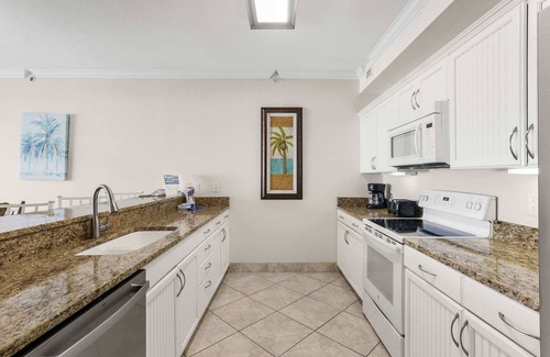 Orange Beach Apartment | Grand Pointe 411 3 3 5 Gulf-front A Amenities