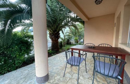 Opric Apartment | Grand Pool Apartment Ika-Opatija