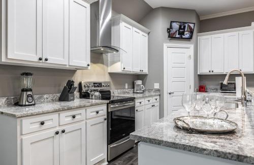 South Arlington House | Grand Prairie Getaway