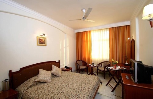 Karol Bagh Hotel | Grand President New Delhi