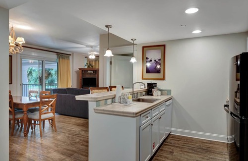 Villa Lago Condo | Grand Retreat: Spacious 2BR | 2BA Complex with Fully Equipped Kitchen at Sandestin Golf and Beach Resort!