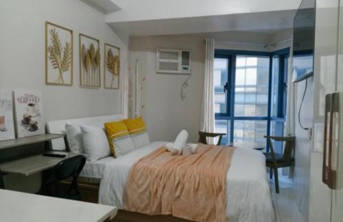 Ermita Apartment | Grand Riviera Suites Studio by MrSayla