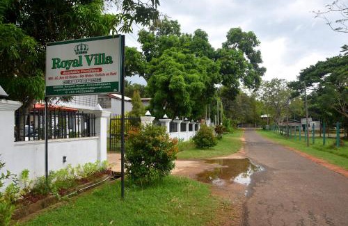 Anuradhapura Hotel | Grand Royal Villa