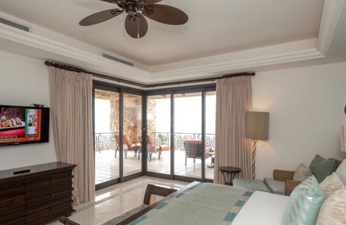 Marina Resort | Grand Solmar Lands End and SPA Resort Penthouse Suite (Sleeps 10)