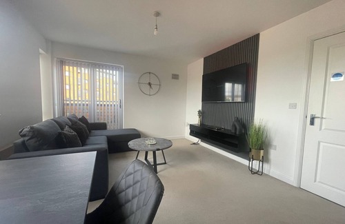 Wolverhampton Apartment | Grand Station Suite