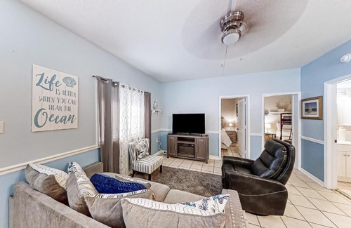 Crescent Beach Apartment | Grand Strand Resorts III 25