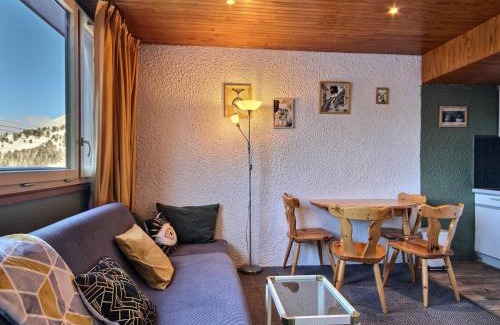 Plagne Centre Apartment | Grand studio pour 3 personnes, au pied des pistes, tout proche des commerces avec Wifi - FR-1-455-166