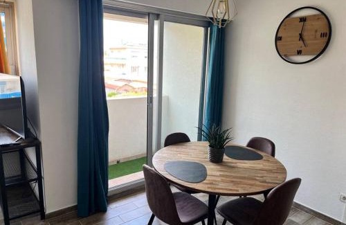 Plaine de la Brague Apartment | grand studio proche plage