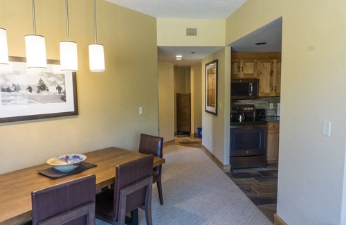 Park City Condo | Grand Summit Hotel Spacious Family Suite by RedAwning - Save 20% on 7+ Nights!