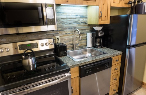 Park City Condo | Grand Summit the Best Location in Canyons Village by RedAwning - Save 20% on 7+ Nights!
