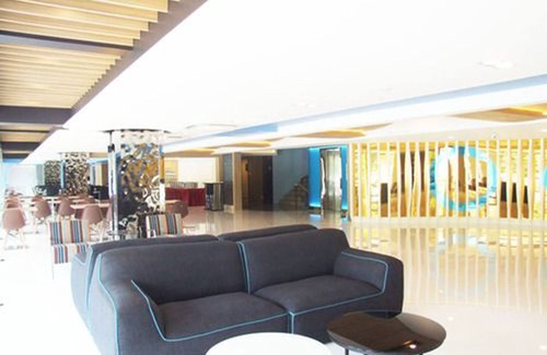 Khlong Ton Sai Hotel | Grand Tower Inn Sathorn Bangkok