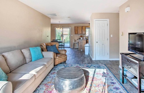 Clifton House | Grand Valley Unit Near Palisade - Peach Pad A