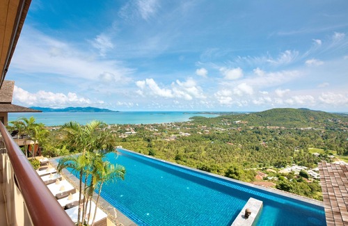 Bang Po Villa | Grand Vista