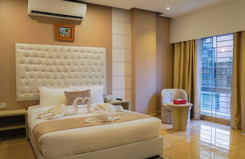 Uttara Hotel | Grand Vistana