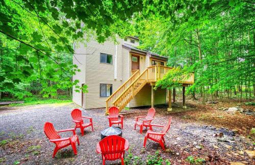 Gouldsboro House | Grand Woodland Retreat - Hot Tub - Game Room