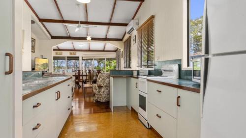 Bellara House | Grandads Beach House