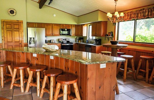 Laurelville Cabin | Grande Butte Lodge - Hosted by The Chalets