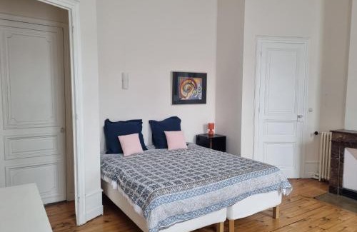 Centre Ville House | GRANDE chambre à SAINT-ETIENNE CENTRE chez l'habitant