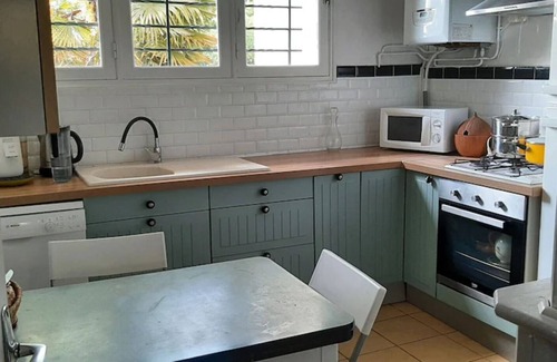 Saint-Geours-de-Maremne House | Grande maison sur terrain clos 15 kms hossegor