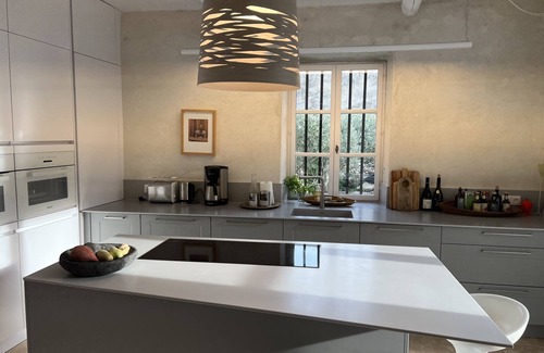 La Bastide-d'Engras House | Grande Maison de Village Associant Caractère et Design Près D'uzès