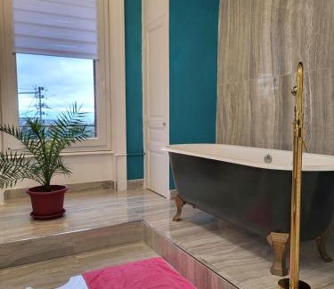 Thiers House | Grande Maison La Paume d'Or