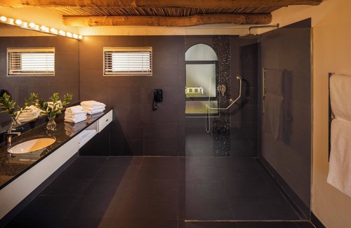 Paarl Hotel | Grande Roche Hotel
