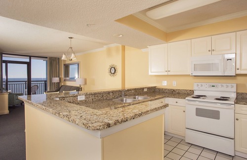 Myrtle Beach Hotel | Grande Shores Ocean Resorts Condominiums