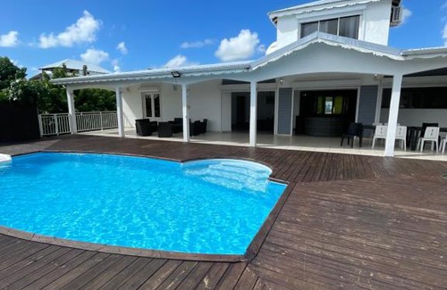 Sainte-Anne Villa | Grande villa à 10min de la mer