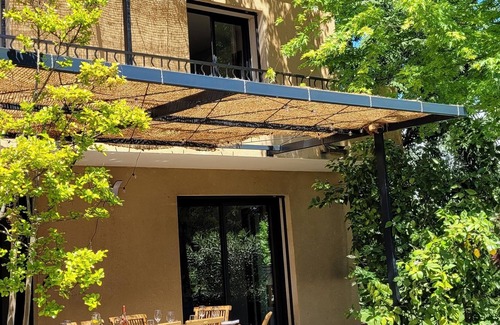 Pont-Saint-Esprit Villa | Grande Villa Avec Piscine Idéale Pour Profiter de la Région