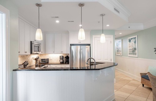 Salter Path Condo | Grande Villas D-3, Oceanfront Condo in Indian Beach, NC!