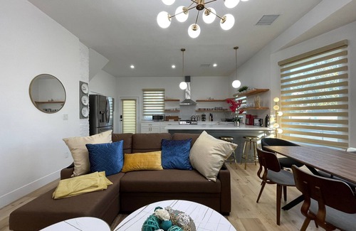 Pasadena House | ★GRANDIOSE 3B2B MODERNIZED HOME★