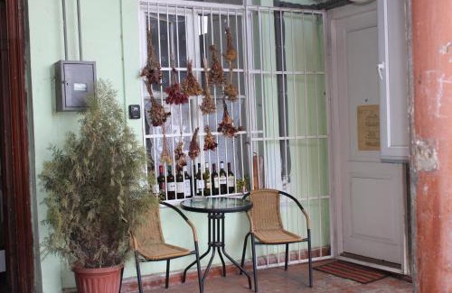 Sololaki Apartment | Grandma`s Hotel
