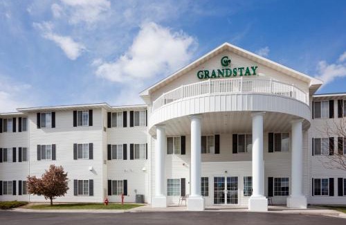 Rapid City Hotel | GrandStay Residential Suites Rapid City