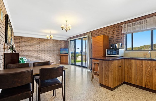 Kianga Apartment | Grandview Apartment - Ocean Views